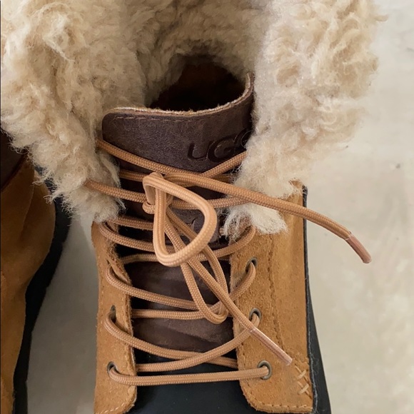 UGG Boots - Size 5 - Picture 7 of 9